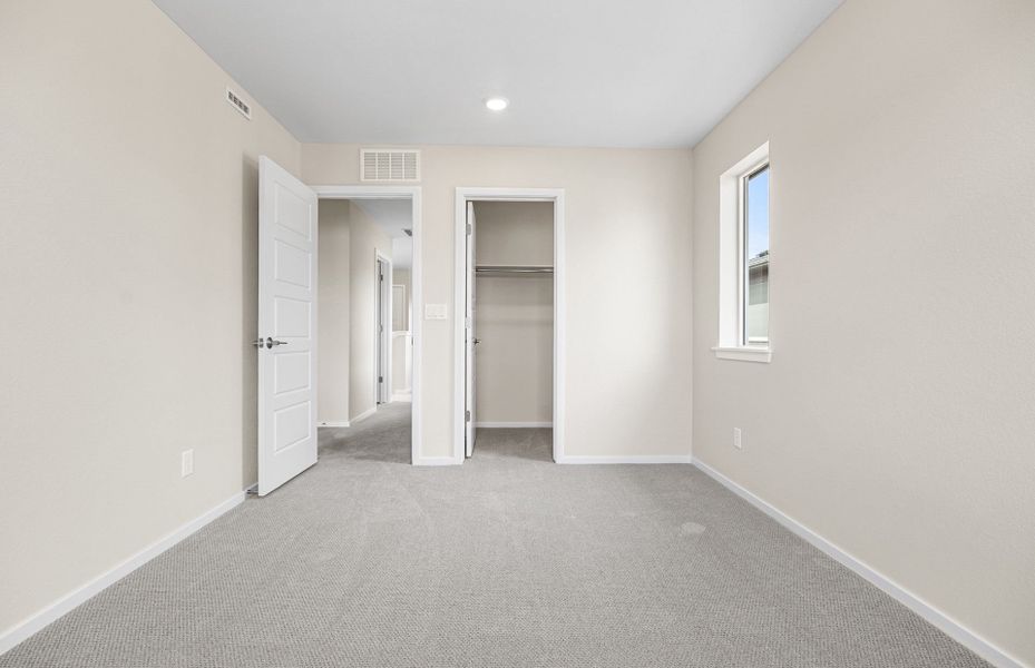 Spacious, unfurnished interior of a new home in Barefoot Village, Firestone (Image 15). Spacious, unfurnished interior of a new home in Barefoot Village, Firestone (Image 15).