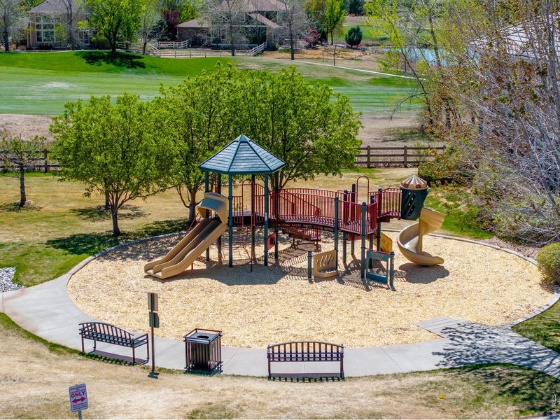 Community amenities in , Broomfield (Image 31).