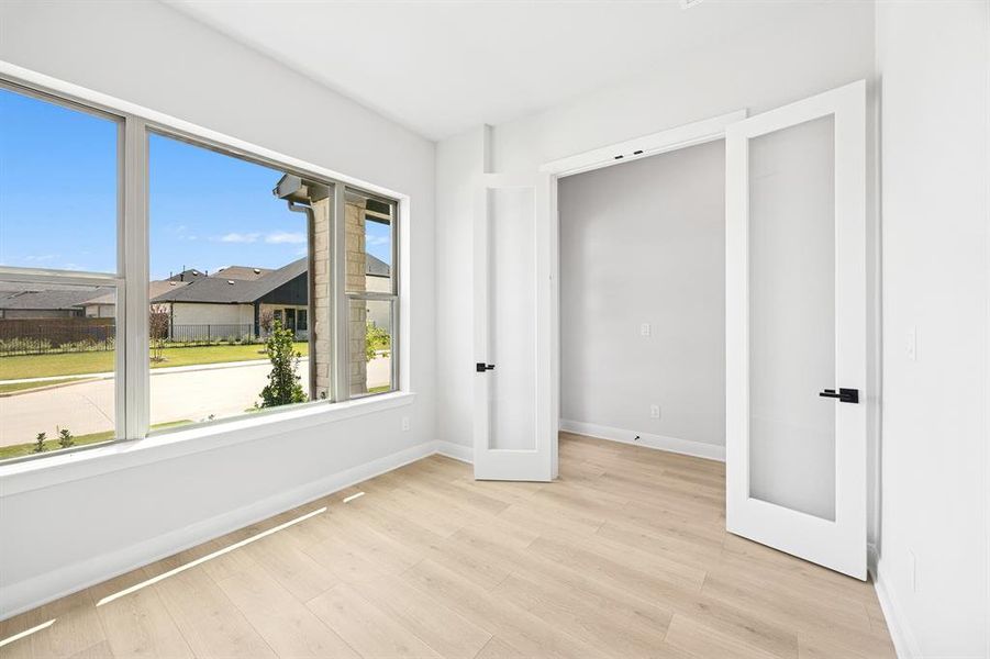 Spacious, unfurnished interior of a new home in Mantua Point Gardens, Van Alstyne (Image 30). Spacious, unfurnished interior of a new home in Mantua Point Gardens, Van Alstyne (Image 30).