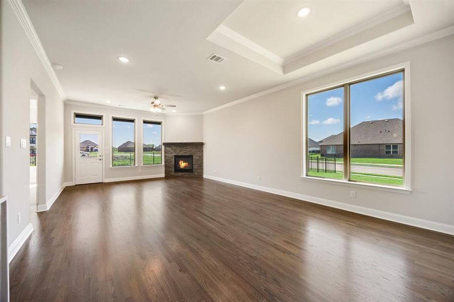 Spacious, unfurnished interior of a new home in Heath Golf and Yacht, Forney (Image 19).