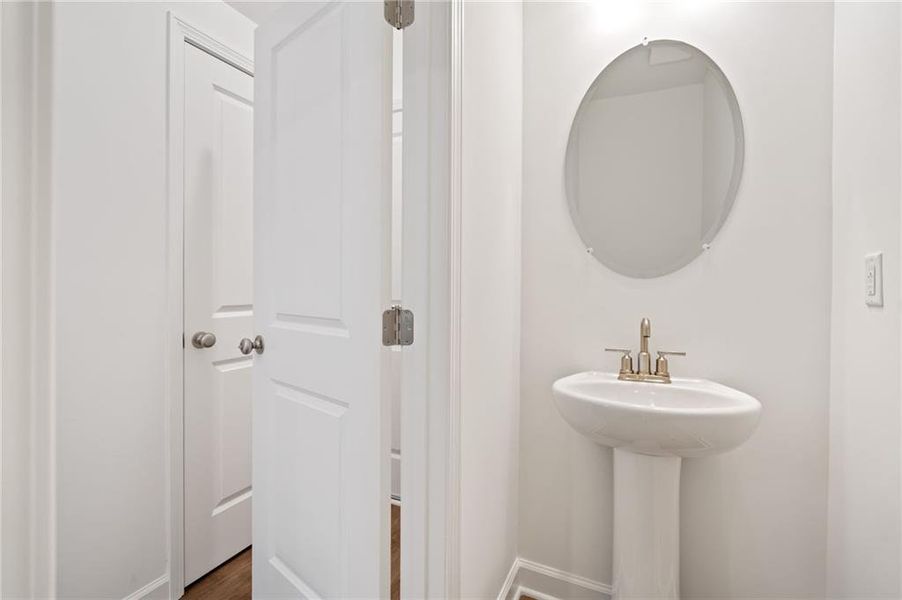 Furnished interior view inside a new home in Bluffs at Bells Ferry, Marietta (Image 8). Furnished interior view inside a new home in Bluffs at Bells Ferry, Marietta (Image 8).