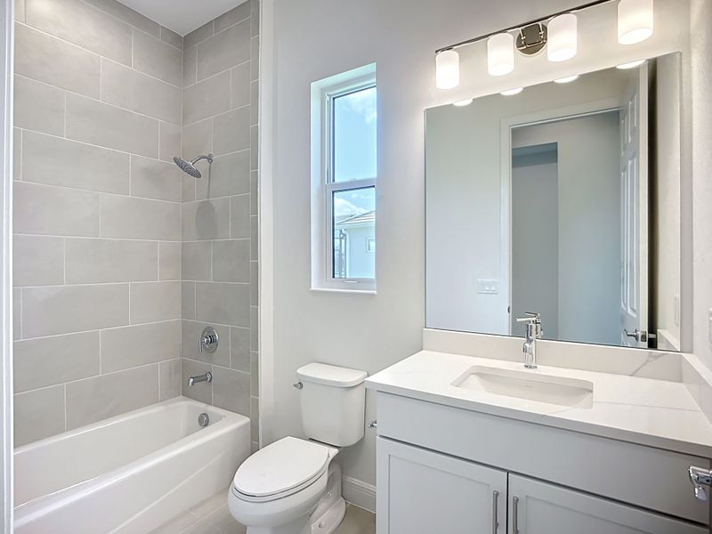 Interior:243 Monet Trail 34