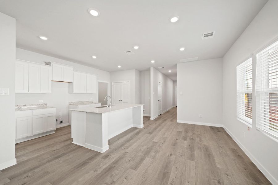 Furnished interior view inside a new home in Maple Heights, Porter (Image 10).