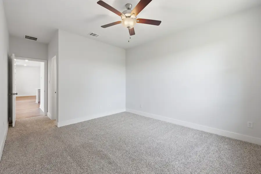 Spacious, unfurnished interior of a new home in The Homestead, Temple (Image 8). Spacious, unfurnished interior of a new home in The Homestead, Temple (Image 8).