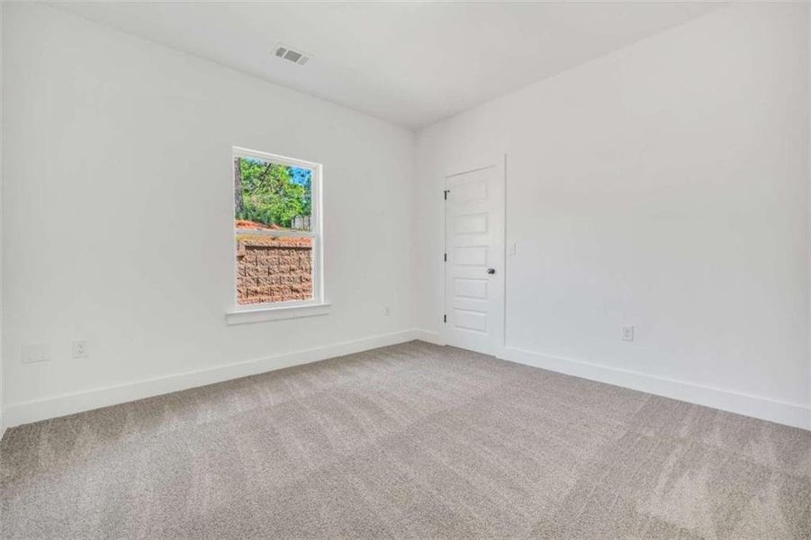 Spacious, unfurnished interior of a new home in , Covington (Image 24).