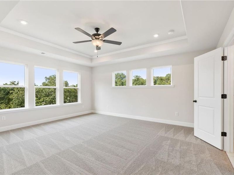 Spacious, unfurnished interior of a new home in Melody Lakeside Estates, Buford (Image 16).