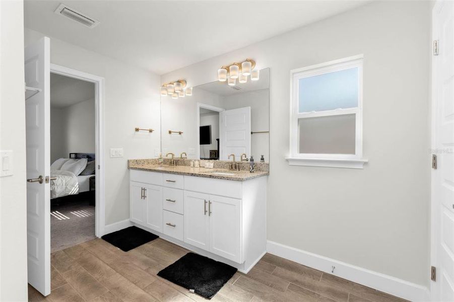 Furnished interior view inside a new home in , Punta Gorda (Image 34).