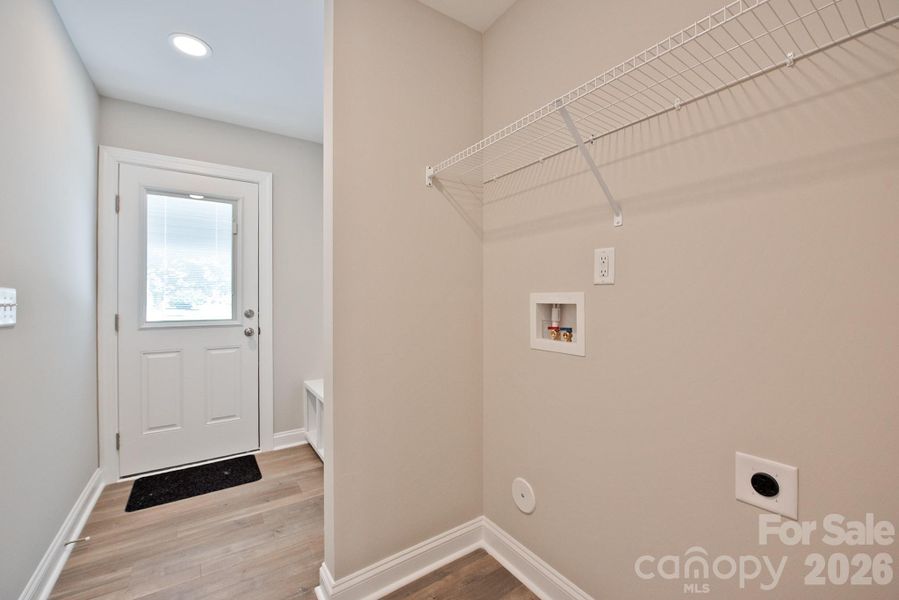 Spacious, unfurnished interior of a new home in , Landis (Image 15).