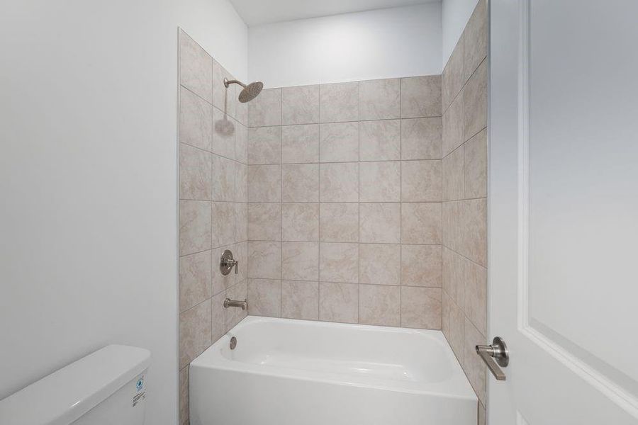 Furnished interior view inside a new home in Auburn Glen, Dacula (Image 24).