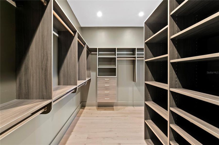 Furnished interior view inside a new home in , Tampa (Image 19).