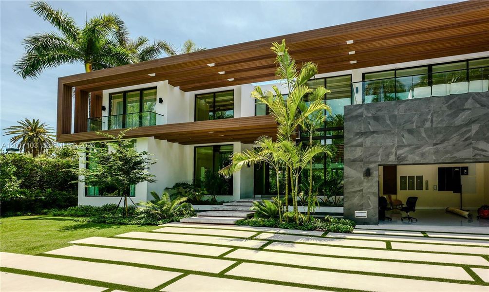 Image 19 of a home in .