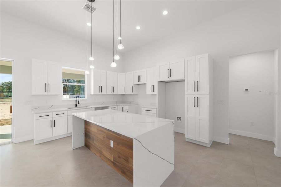 Furnished interior view inside a new home in , Ocala (Image 17).