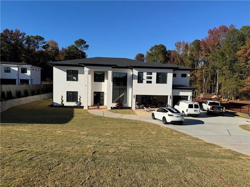 Community amenities in , Lawrenceville (Image 27).