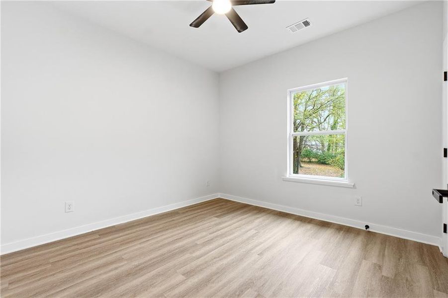 Spacious, unfurnished interior of a new home in , Atlanta (Image 32).