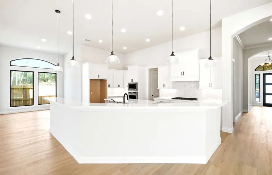 Furnished interior view inside a new home in The Highlands 55′, Porter (Image 16).