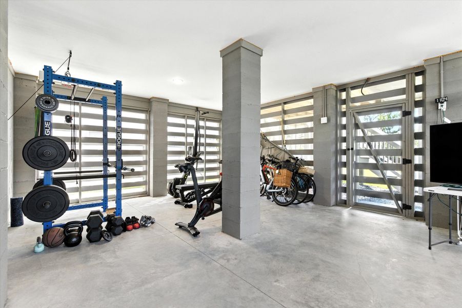 Image 52 of a home in .