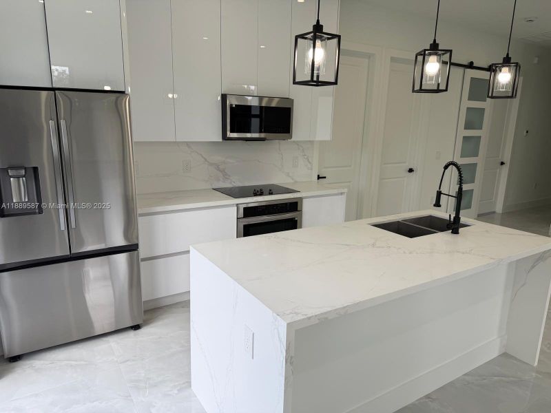 Furnished interior view inside a new home in , Lehigh Acres (Image 5).