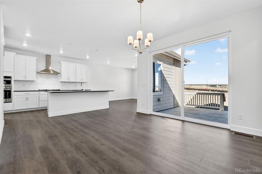 17095 W 92nd Loop ~ Ready Now!