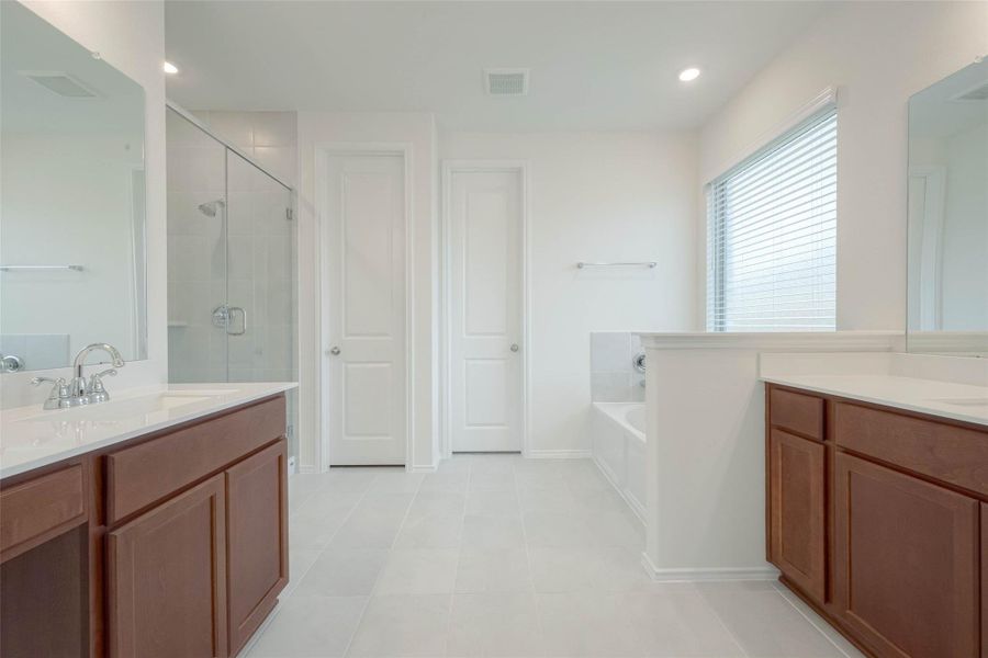 Furnished interior view inside a new home in Mandola Farms , Richmond (Image 12).