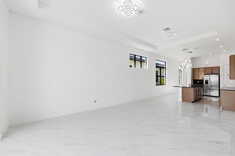 Spacious, unfurnished interior of a new home in , Port St. Lucie (Image 32).