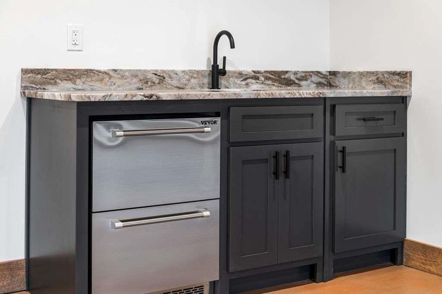 Close-up of interior finishes inside a home in , Blue Ridge (Image 15). Close-up of interior finishes inside a home in , Blue Ridge (Image 15).