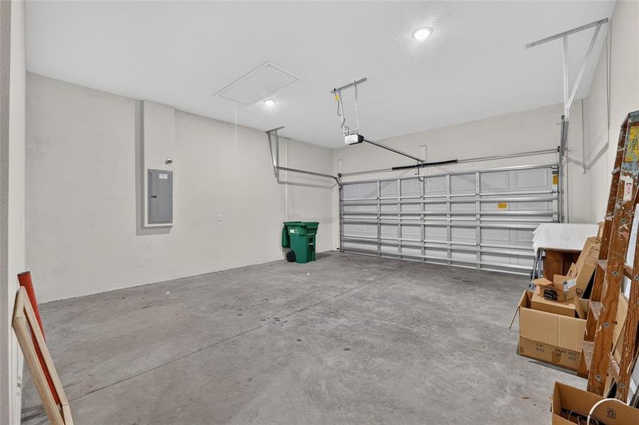 Spacious, unfurnished interior of a new home in , Hernando (Image 22). Spacious, unfurnished interior of a new home in , Hernando (Image 22).