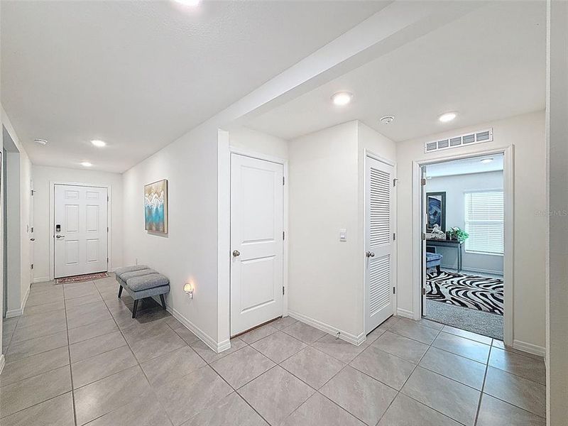Furnished interior view inside a new home in , Belleview (Image 49). Furnished interior view inside a new home in , Belleview (Image 49).