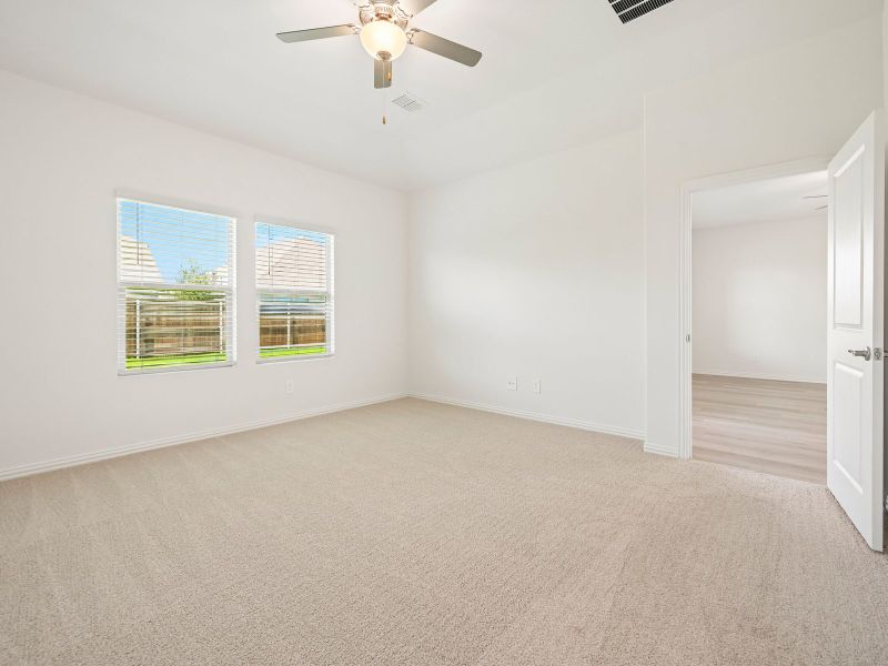 Spacious, unfurnished interior of a new home in Lakehaven - Signature Series, Farmersville (Image 13). Spacious, unfurnished interior of a new home in Lakehaven - Signature Series, Farmersville (Image 13).