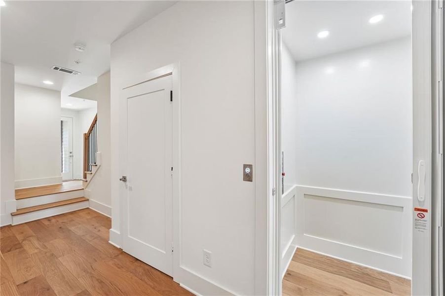 Spacious, unfurnished interior of a new home in , Decatur (Image 54).