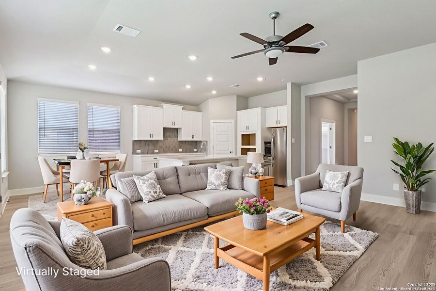 Furnished interior view inside a new home in Sagebrooke - Classic Series, San Antonio (Image 6).