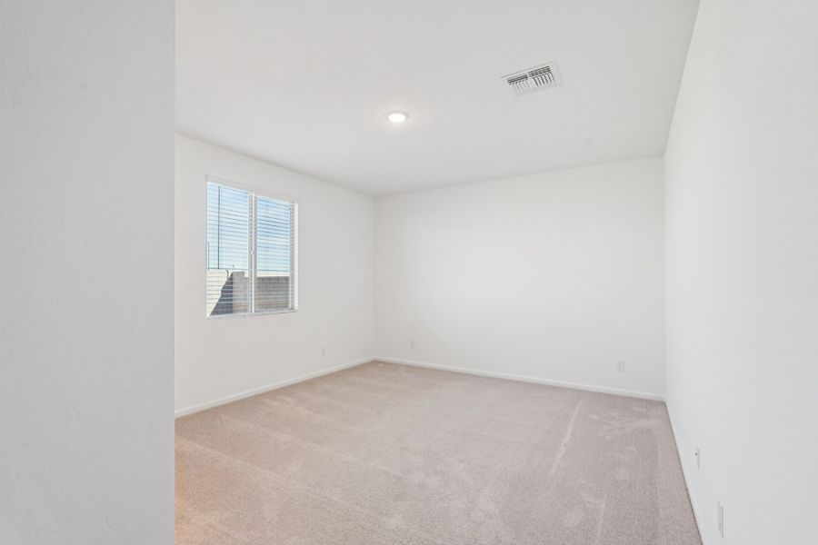 Primary suite. Finishes and options may vary. Primary suite. Finishes and options may vary.