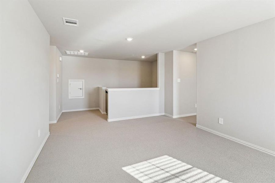 Photo is not of the actual home, but is an inspirational photo of builder’s model home and may depict options, furnishings, and/or decorator features that are not included.