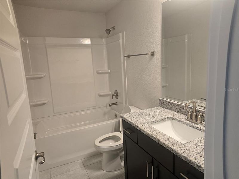 Furnished interior view inside a new home in Sugarmill Woods, Homosassa (Image 9).