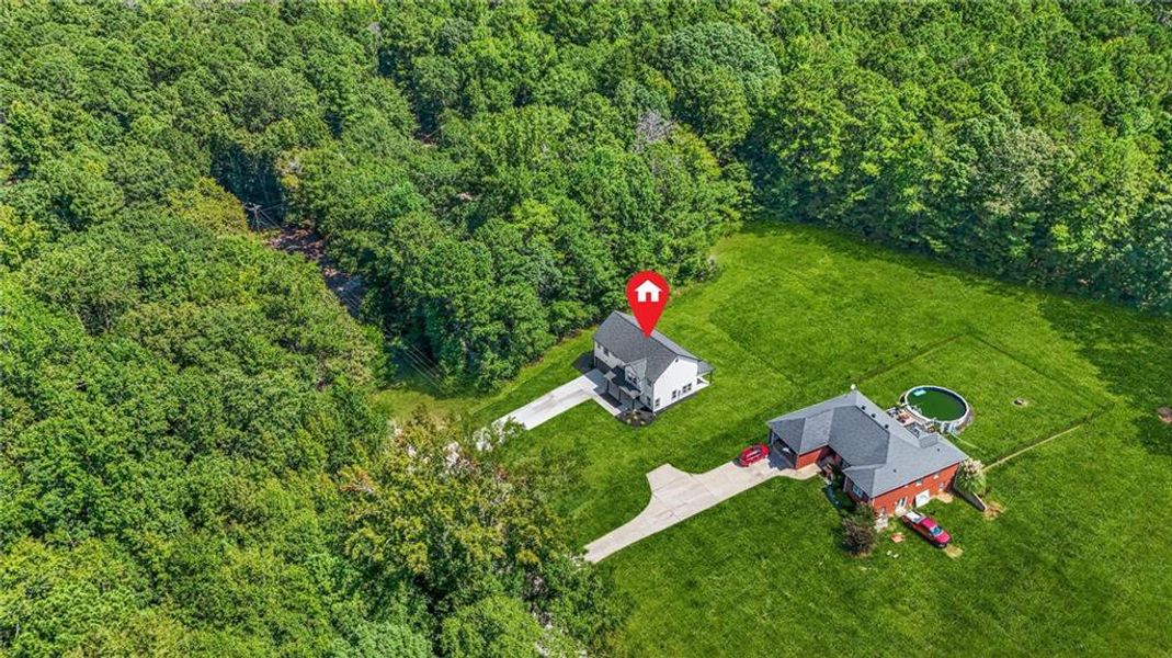 Image 47 of a home in .