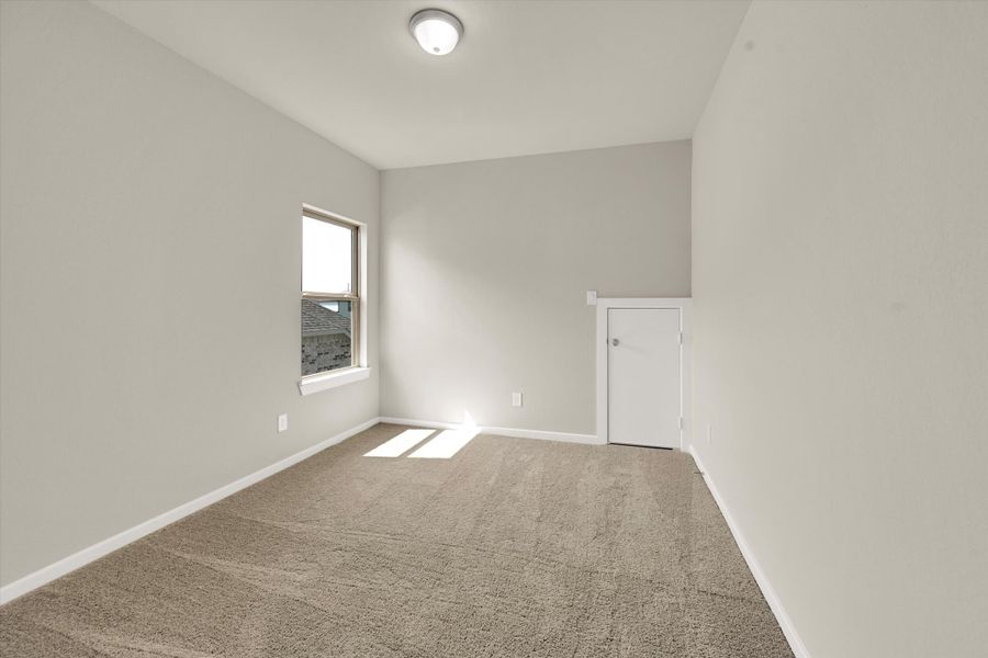 Spacious, unfurnished interior of a new home in Sunterra 50s, Katy (Image 36). Spacious, unfurnished interior of a new home in Sunterra 50s, Katy (Image 36).