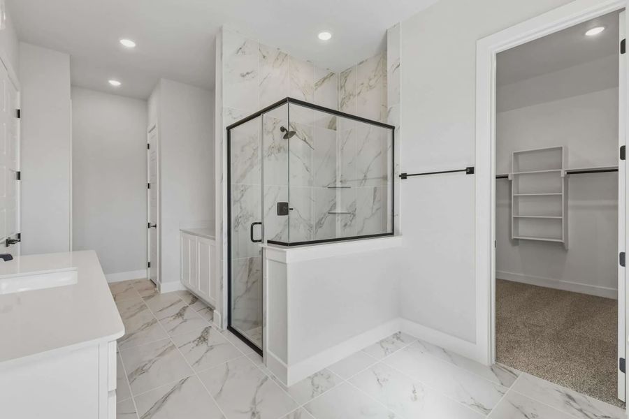 Image 13 of a home in Lakeview Heights.