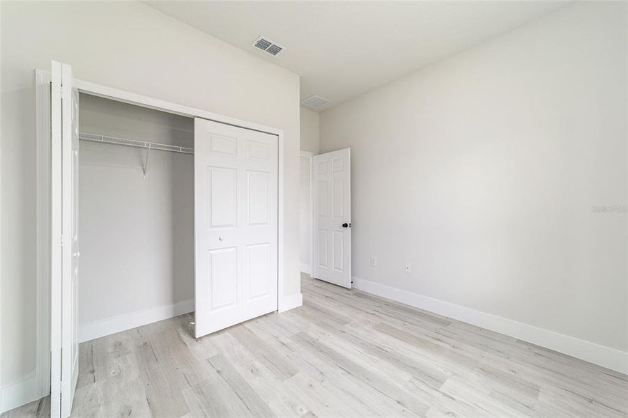 Spacious, unfurnished interior of a new home in , Dunnellon (Image 42). Spacious, unfurnished interior of a new home in , Dunnellon (Image 42).