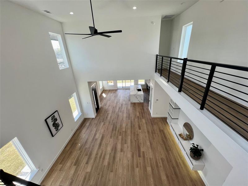 Spacious, unfurnished interior of a new home in , Dallas (Image 22).