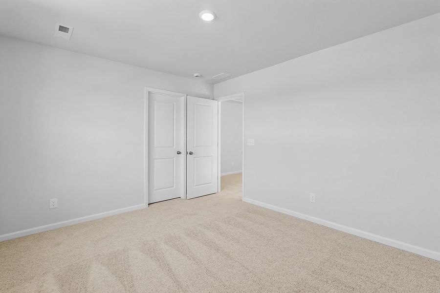 Spacious, unfurnished interior of a new home in Bell West, Kernersville (Image 38).