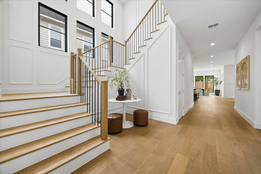 Spacious, unfurnished interior of a new home in , Houston (Image 19).