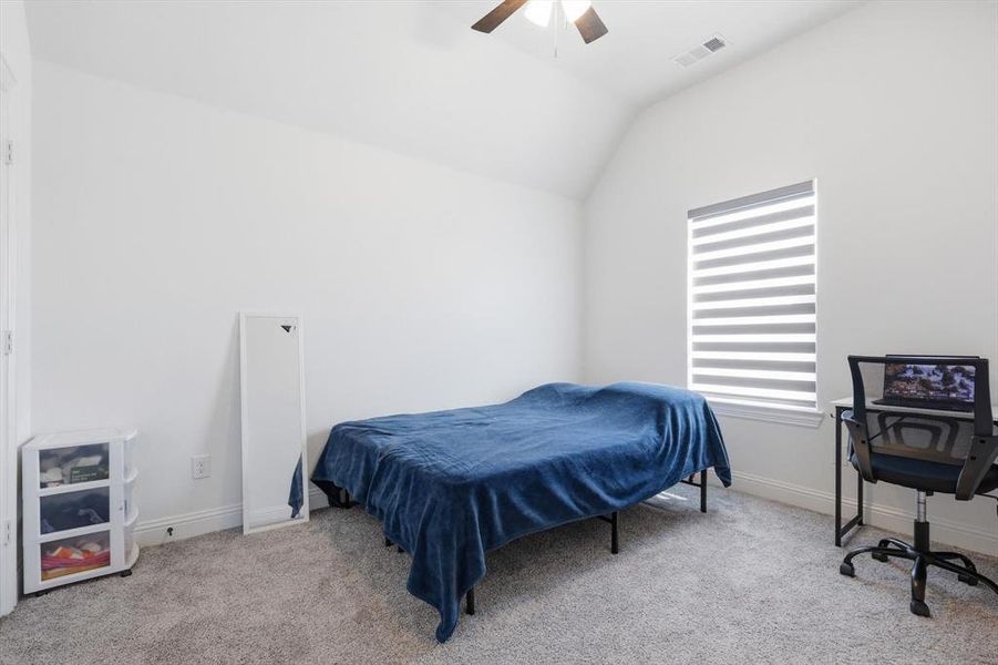Furnished interior view inside a new home in , Northlake (Image 7).