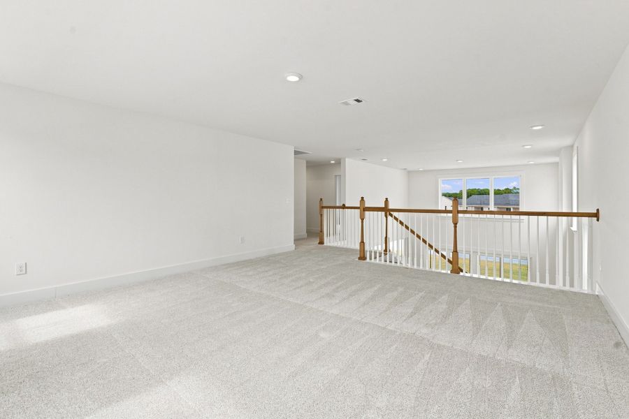 Spacious, unfurnished interior of a new home in Marshfield, Longs (Image 38). Spacious, unfurnished interior of a new home in Marshfield, Longs (Image 38).