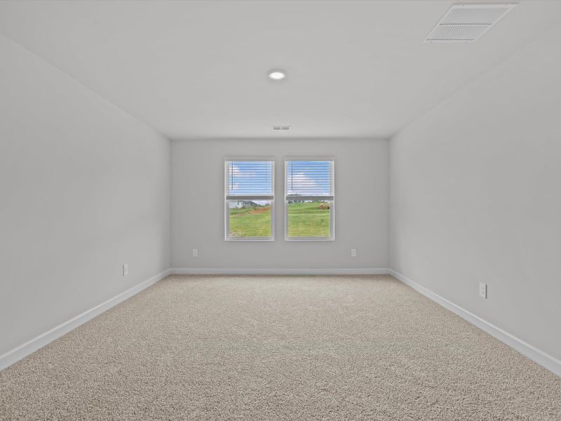 Spacious, unfurnished interior of a new home in Chatham Forest, Duncan (Image 15). Spacious, unfurnished interior of a new home in Chatham Forest, Duncan (Image 15).