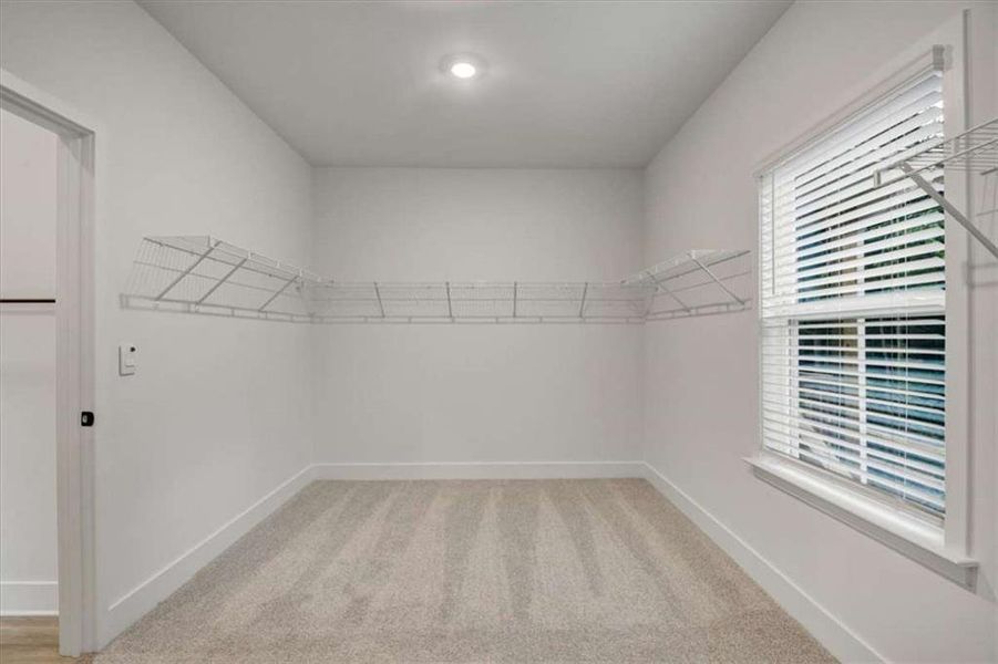 Spacious, unfurnished interior of a new home in Tuscany Hills, Douglasville (Image 43).