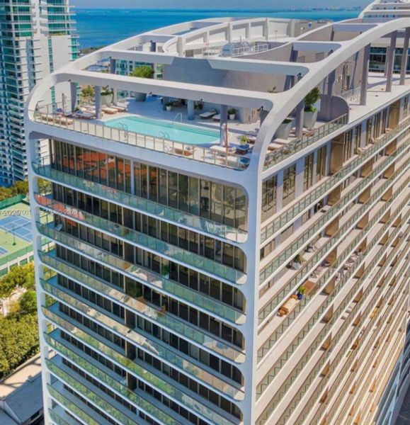 Condo located in Miami, FL showcasing its design and architecture (Image 15).