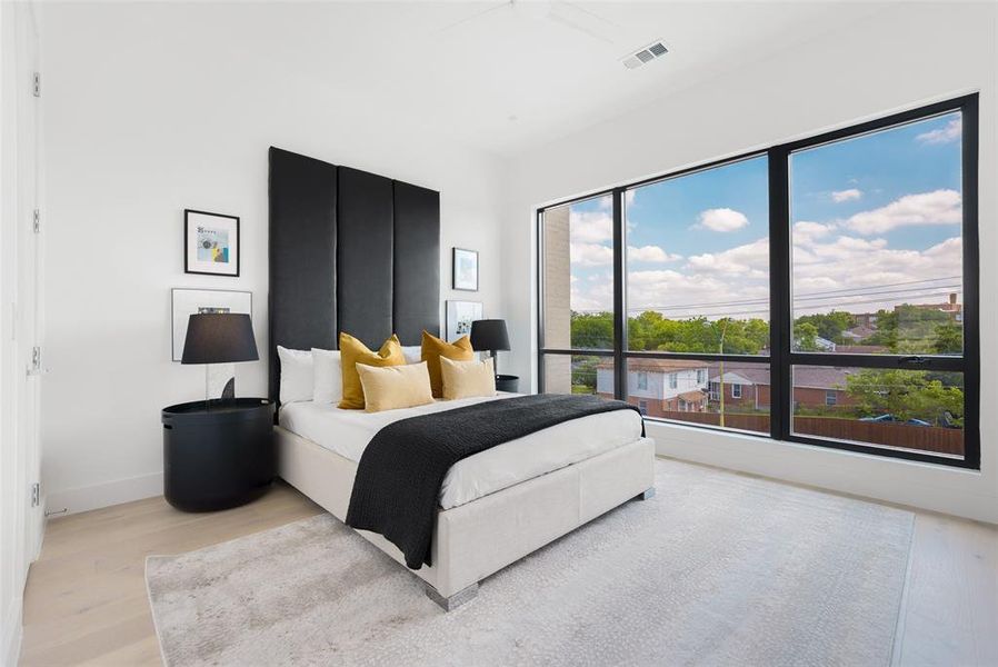 Furnished interior view inside a new home in , Dallas (Image 25).