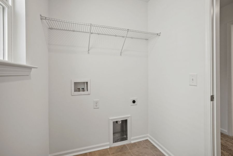 Representative unfurnished interior of a home built from the Aspire by Pulte Homes in Stewarts Landing, Charlotte (Image 54).