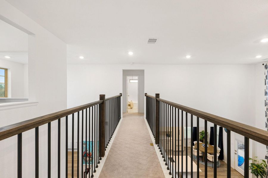 Spacious, unfurnished interior of a new home in ARTAVIA: Fairway Collection, Conroe (Image 22).