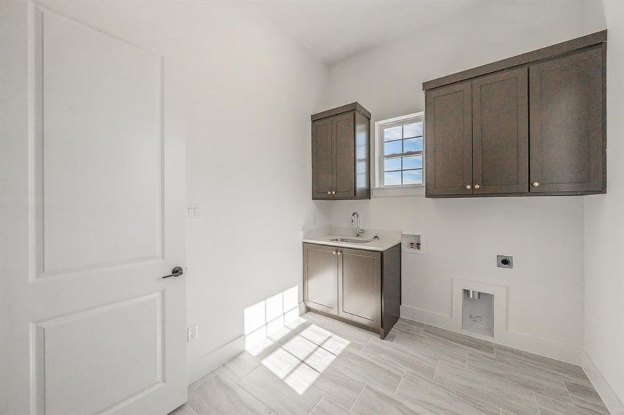 Furnished interior view inside a new home in , Haslet (Image 5). Furnished interior view inside a new home in , Haslet (Image 5).