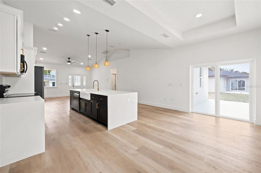 Furnished interior view inside a new home in , Dunnellon (Image 13).